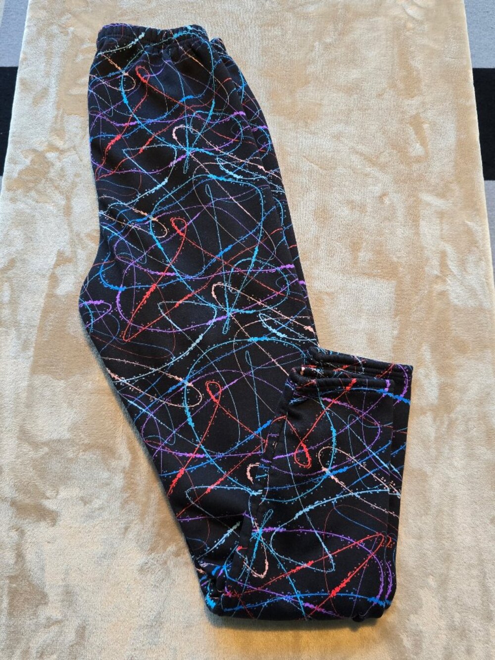 SNOZU Fleece-Lined Lounge Pants Leggings - Abstract Neon Paint Splatter - Small